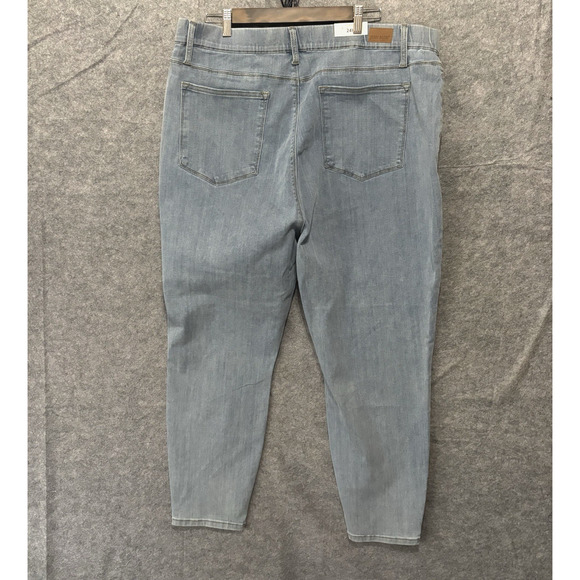 Judy Blue Skinny Fit Pull On Jeans Sz 24W Blue Light Wash Stretch Mid Rise NWT - Picture 2 of 11